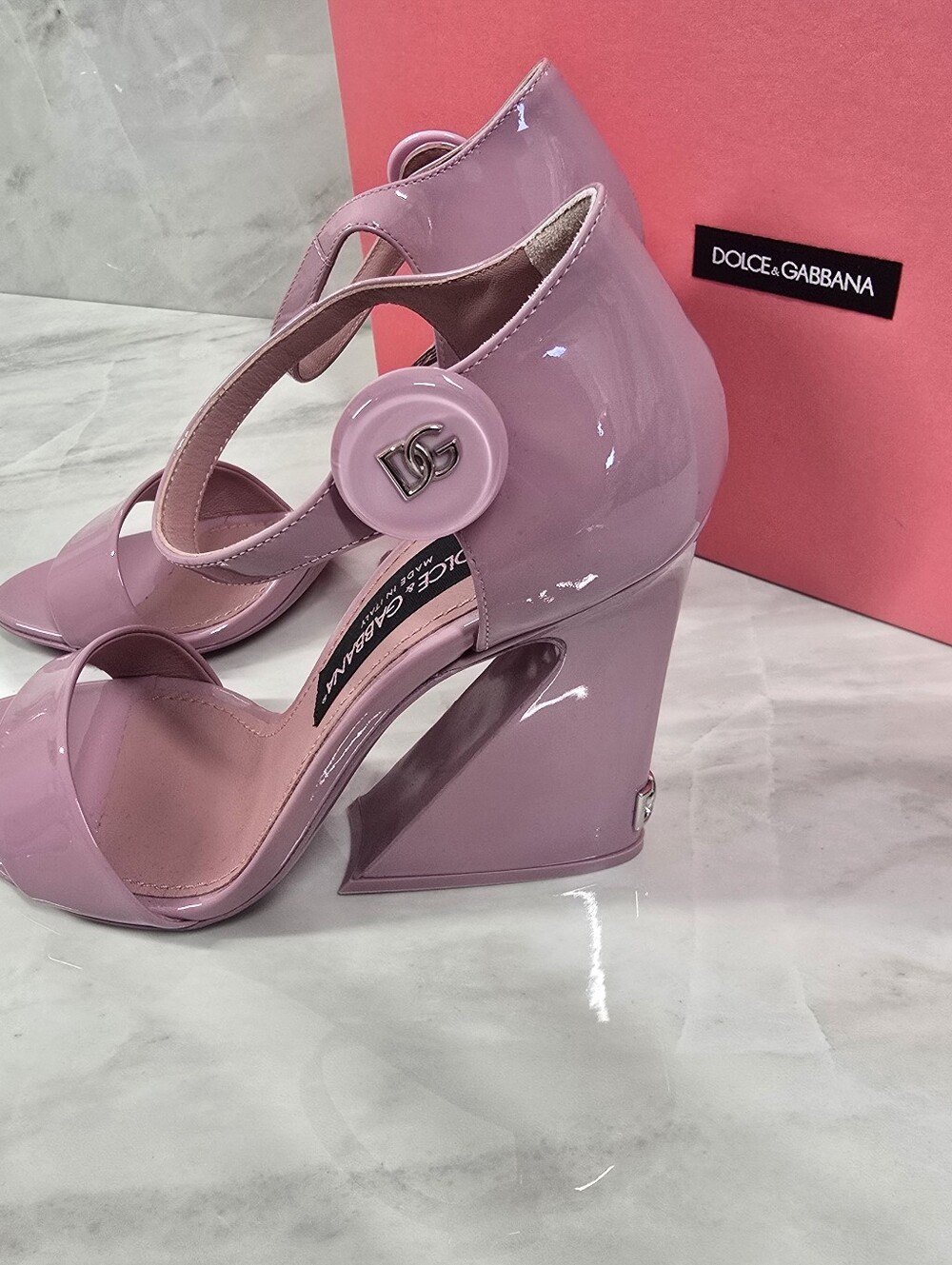 Dolce & Gabbana Patent Wedge Sandals with Logo Button - Picture 6 of 12